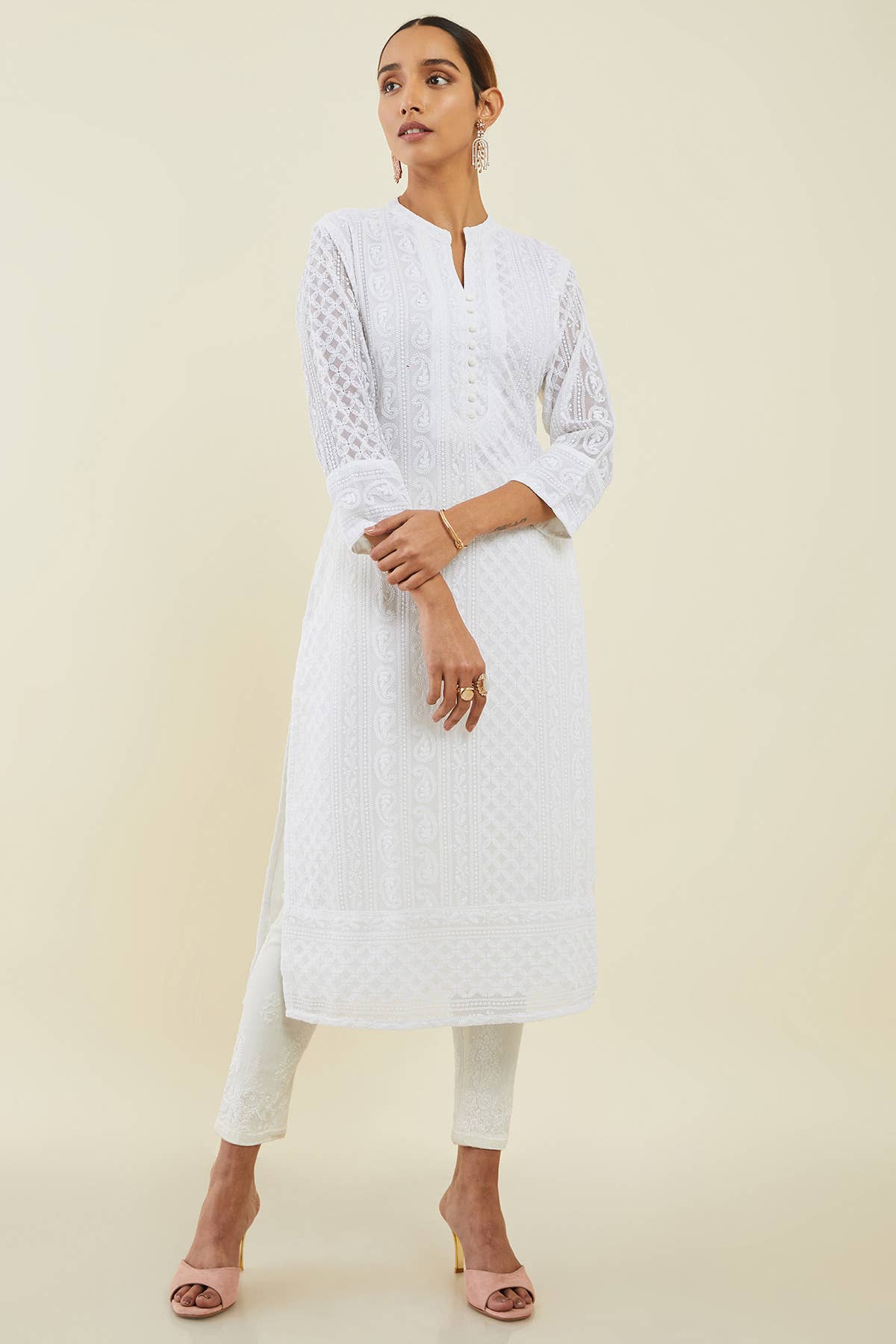 Off White Georgette Straight Kurta With Self Embroidered Designs - Image 4